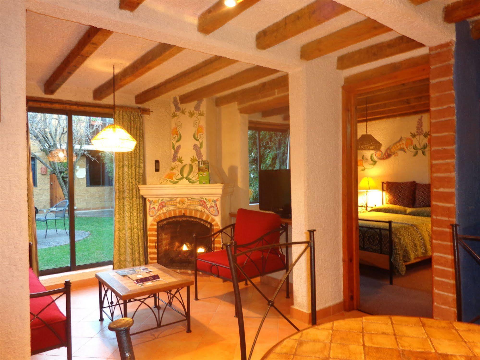 Hotel Villas Casa Morada San Cristóbal de Las Casas Buitenkant foto